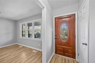 1062 Jackson St, Burlington, NC 27217 - Photo 15