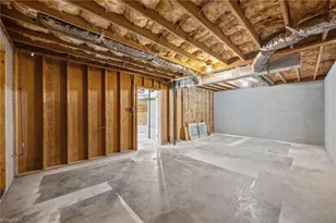 1062 Jackson St, Burlington, NC 27217 - Photo 41