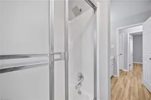 1062 Jackson St, Burlington, NC 27217 - Photo 29