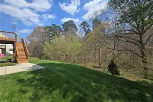 102 Jamestown Oaks Dr, Jamestown, NC 27282 - Photo 39