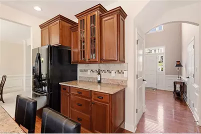 102 Jamestown Oaks Drive, Jamestown, NC 27282 - Photo 9