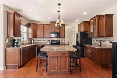 102 Jamestown Oaks Drive, Jamestown, NC 27282 - Photo 13