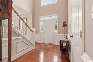 102 Jamestown Oaks Dr, Jamestown, NC 27282 - Photo 5