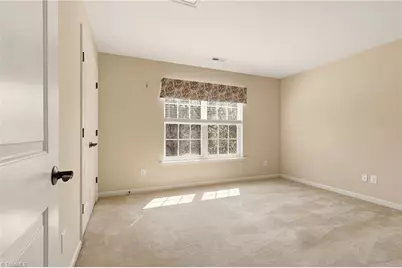 102 Jamestown Oaks Drive, Jamestown, NC 27282 - Photo 31