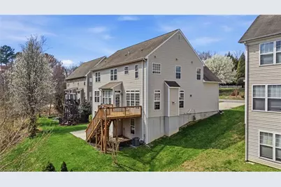 102 Jamestown Oaks Drive, Jamestown, NC 27282 - Photo 41