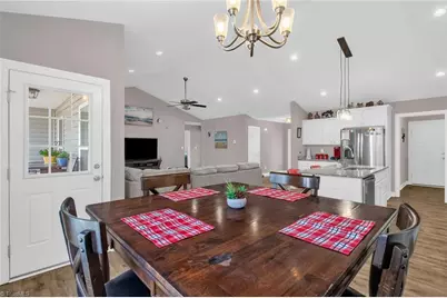 1004 Black Farm Road, Thomasville, NC 27360 - Photo 15