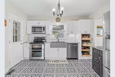 407 N Ninth Street, Mebane, NC 27302 - Photo 11