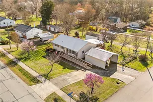 407 N 9th St, Mebane, NC 27302 - Photo 37