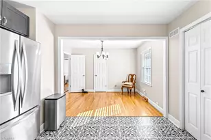 407 N 9th St, Mebane, NC 27302 - Photo 15