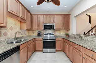 215 Channel Cove Ct, Jamestown, NC 27282 - Photo 9