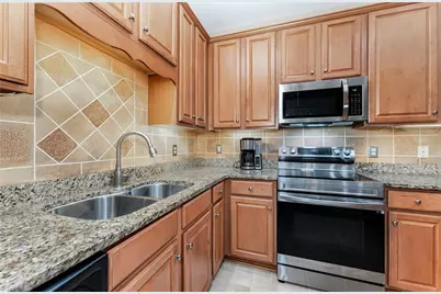 215 Channel Cove Court, Jamestown, NC 27282 - Photo 7