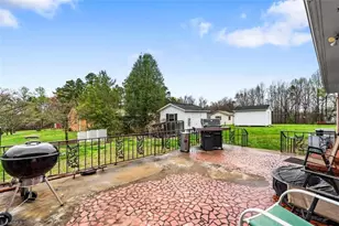 56 Hillcrest Rd, Siler City, NC 27344 - Photo 17