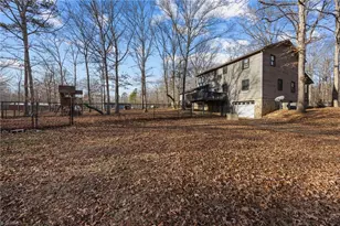 301 Beck Forest Ln, Thomasville, NC 27360 - Photo 31