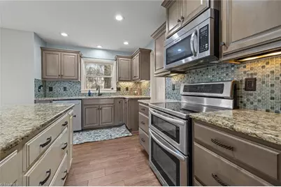 301 Beck Forest Lane, Thomasville, NC 27360 - Photo 9