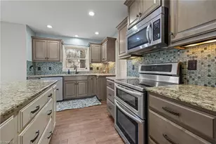 301 Beck Forest Ln, Thomasville, NC 27360 - Photo 9