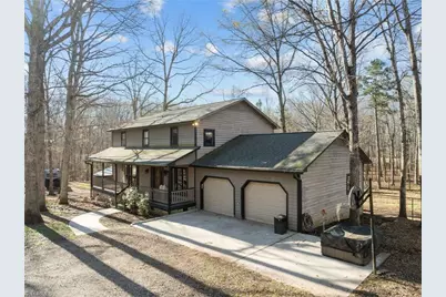 301 Beck Forest Lane, Thomasville, NC 27360 - Photo 1