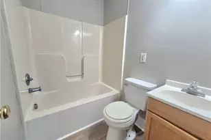 758 Clemmonsville Cir, Winston-Salem, NC 27107 - Photo 7