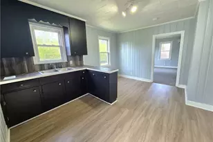 833 Haywood St, Winston-Salem, NC 27105 - Photo 5