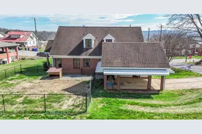 316 D Street, North Wilkesboro, NC 28697 - Photo 3