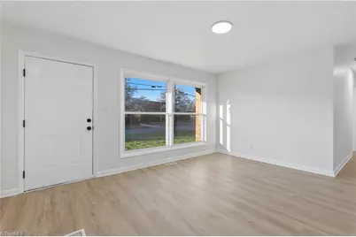 2301 Ontario Street, Greensboro, NC 27403 - Photo 7