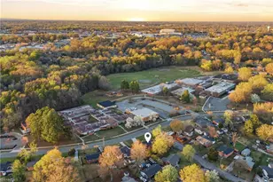 2301 Ontario St, Greensboro, NC 27403 - Photo 35