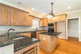 160 Nanzetta Way, Lewisville, NC 27023 - Photo 15