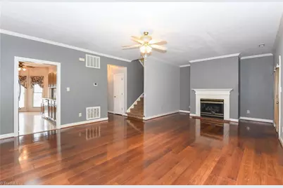 351 S Cherry Street, Kernersville, NC 27284 - Photo 3