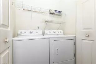 351 S Cherry St, Kernersville, NC 27284 - Photo 15