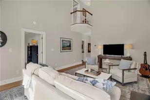 130 Sunset Cir, Greensboro, NC 27408 - Photo 15