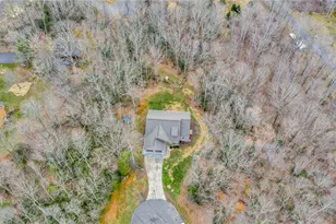 362 Fairway Oaks Dr, West Jefferson, NC 28694 - Photo 5