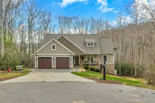 362 Fairway Oaks Dr, West Jefferson, NC 28694 - Photo 3