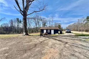 5528 Elkin Hwy, North Wilkesboro, NC 28659 - Photo 5
