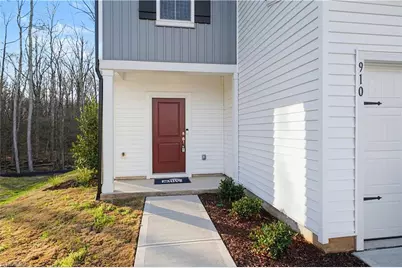 910 Plum Creek Place, Greensboro, NC 27405 - Photo 3