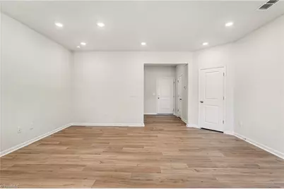 1417 Allegheny  River Street, Greensboro, NC 27405 - Photo 7