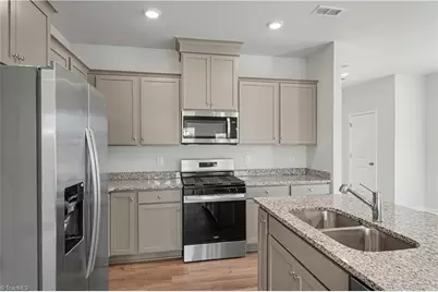 1409 Allegheny  River Street, Greensboro, NC 27405 - Photo 13