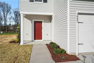 1409 Allegheny River St, Greensboro, NC 27405 - Photo 3