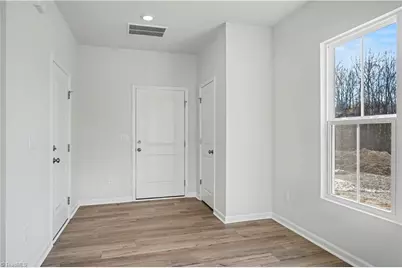 1409 Allegheny  River Street, Greensboro, NC 27405 - Photo 9