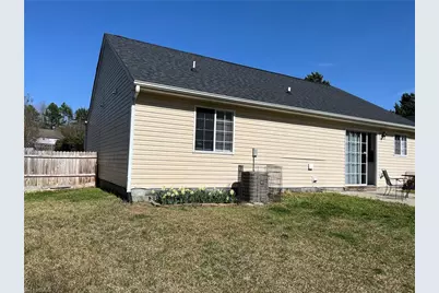 2520 Stratford Lake Road, Winston-Salem, NC 27103 - Photo 17