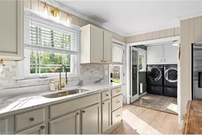 532 Lakeside Drive, Walnut Cove, NC 27052 - Photo 15