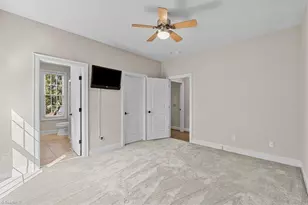 2435 Lake Oak Ct, High Point, NC 27265 - Photo 23