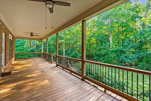 2435 Lake Oak Ct, High Point, NC 27265 - Photo 37