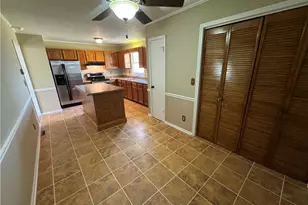 1055 Brookridge Dr, Walnut Cove, NC 27052 - Photo 17