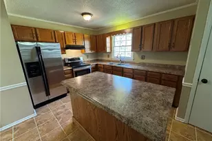 1055 Brookridge Dr, Walnut Cove, NC 27052 - Photo 13