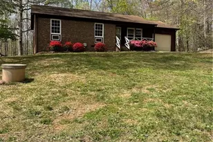 1055 Brookridge Dr, Walnut Cove, NC 27052 - Photo 1