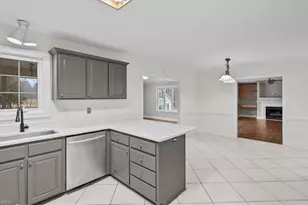 2392 Hickory Forest Dr, Asheboro, NC 27203 - Photo 19