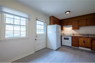 321 Vineyard Park Court, Winston-Salem, NC 27104 - Photo 11