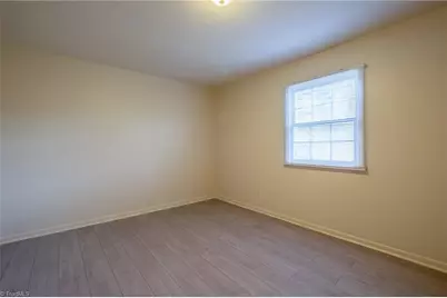 321 Vineyard Park Court, Winston-Salem, NC 27104 - Photo 19