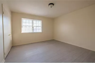 321 Vineyard Park Court, Winston-Salem, NC 27104 - Photo 13