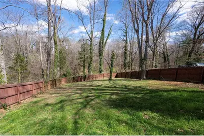 2855 Loch Drive, Winston-Salem, NC 27106 - Photo 7