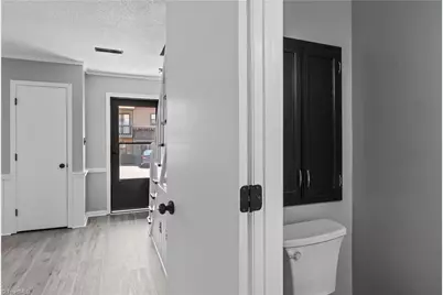 380 Vista Circle #D, Winston-Salem, NC 27106 - Photo 11